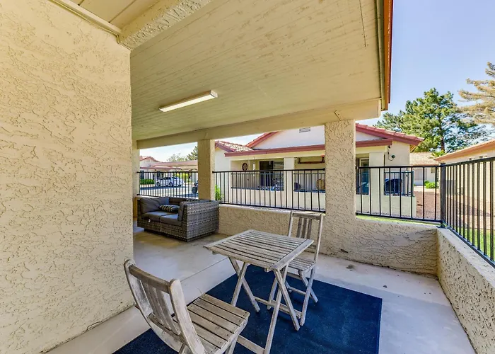 Pool Access! Extended Snowbird Escape In Dom wakacyjny