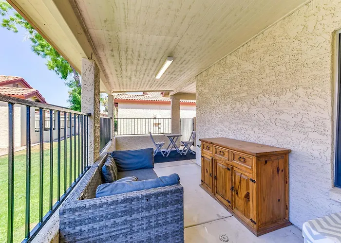 Dom wakacyjny Pool Access! Extended Snowbird Escape In Gilbert